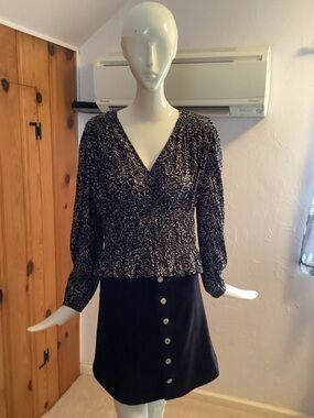 Universal Thread Black & White Surplice Smocked Waist Blouse